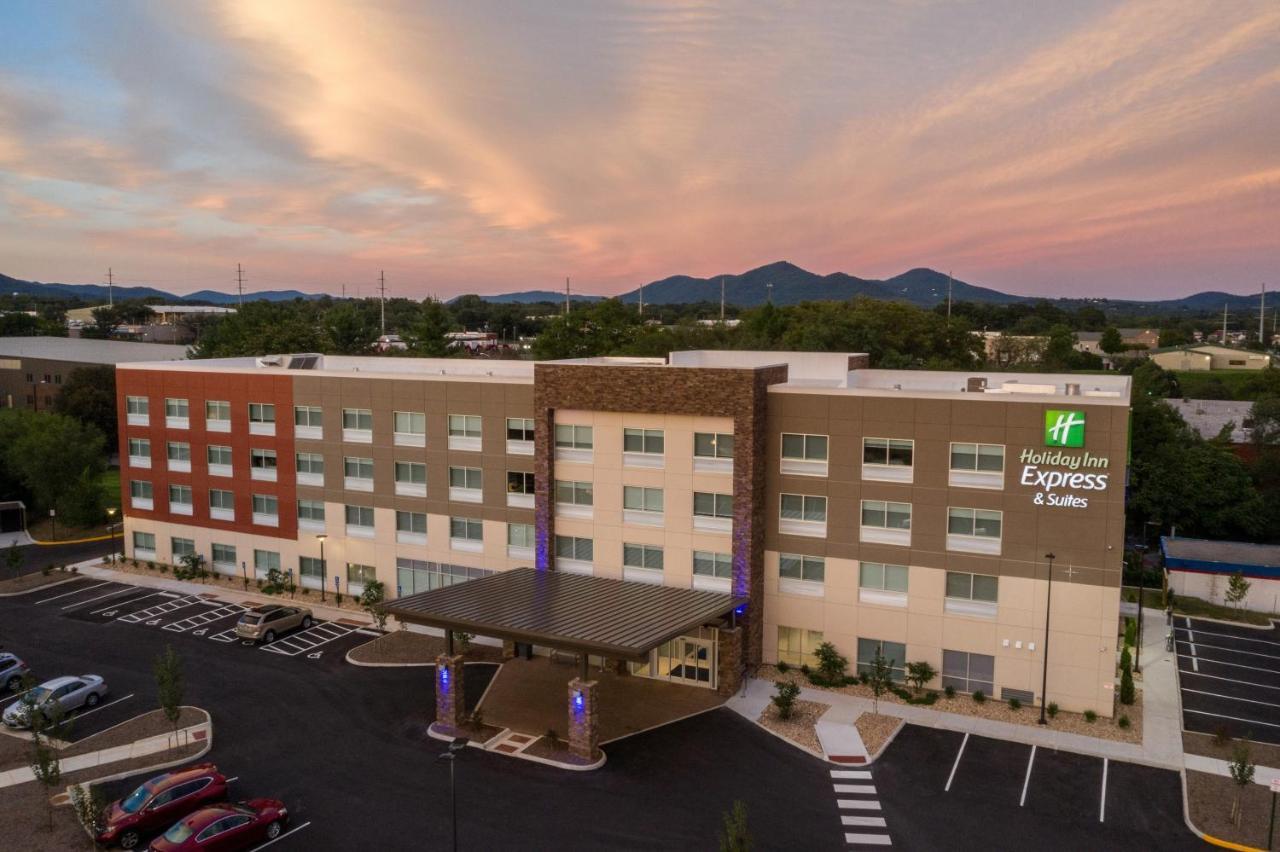 Holiday Inn Express & Suites - Roanoke - Civic Center Eksteriør bilde